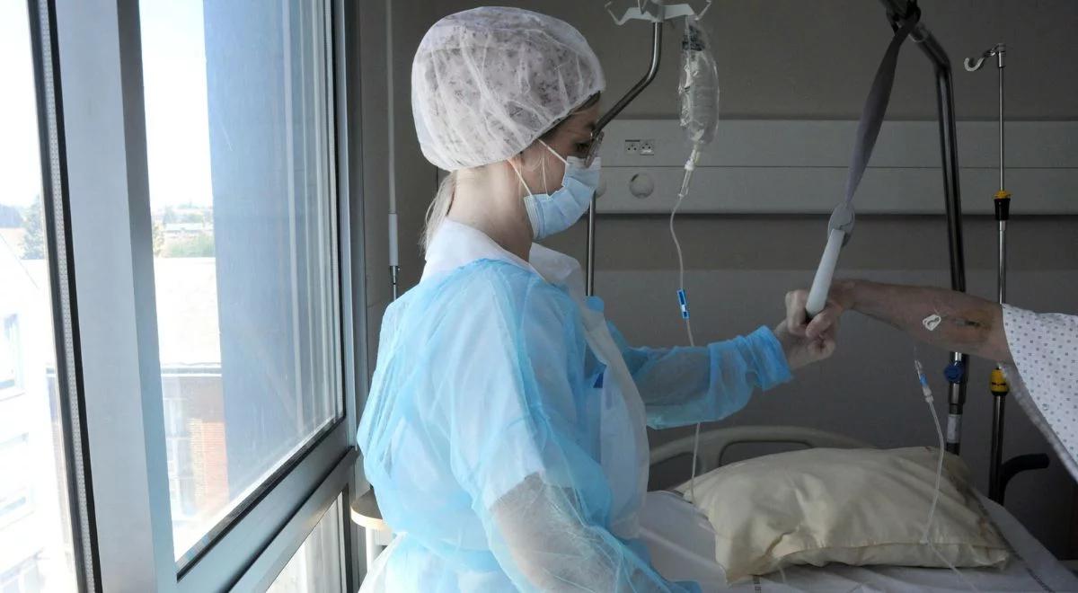 Zmarł mężczyzna, który chorował na COVID-19 przez 290 dni